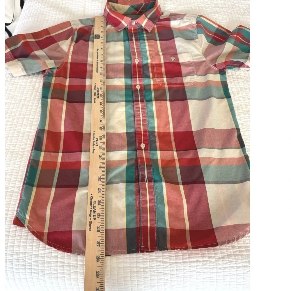 The North Face Mens Short Sleeve Plaid Button‎ Up Shirt Red Green Small
